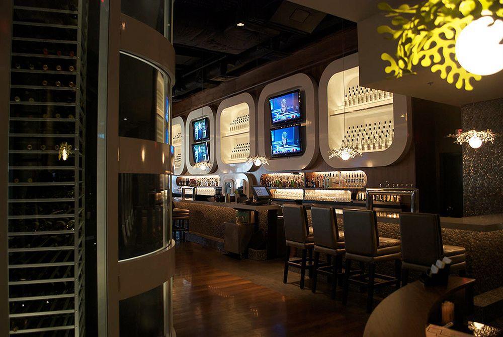 Sandman Signature Vancouver Airport Hotel & Resort Richmond Bagian luar foto