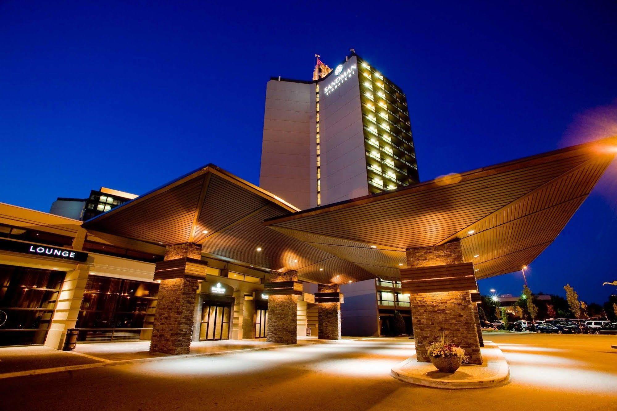 Sandman Signature Vancouver Airport Hotel & Resort Richmond Bagian luar foto